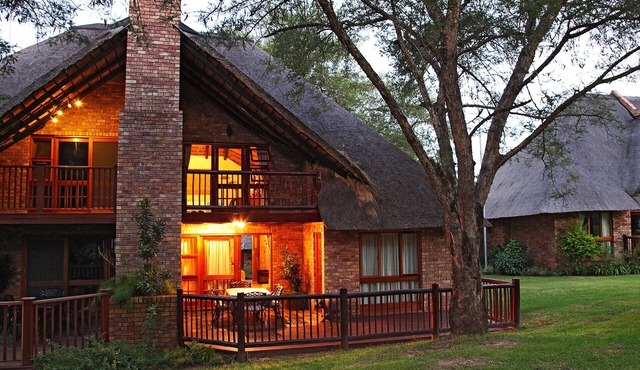 Cambalala - Unit 1 - Luxury Self Catering Vacation Rental in Kruger Park Lodge