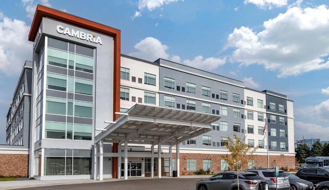 Cambria Hotel Bloomington Mall of America Minneapolis Airport