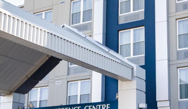 Cambridge Hotel and Conference Centre