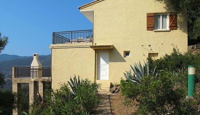 Camelia- Marjolène by Interhome
