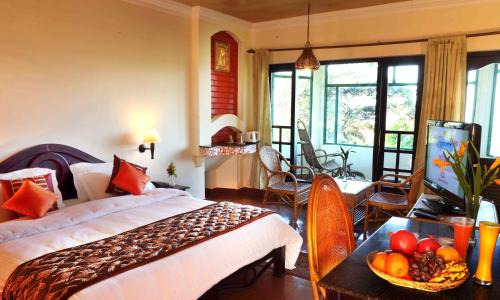 Camelot Resort