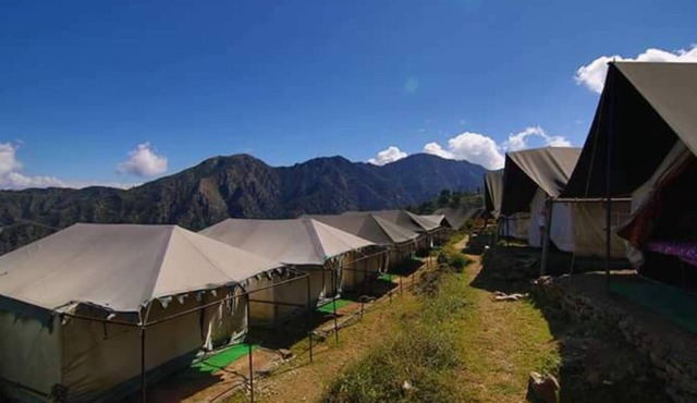 Camp Awara Dhanaulti