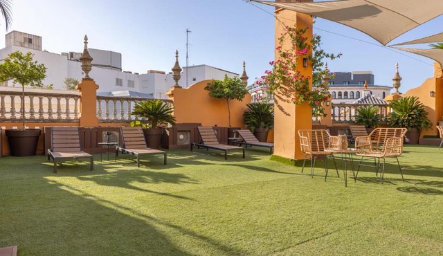 Campana Center Apartments