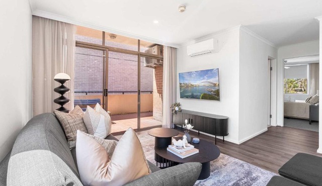 Camperdown Cozy Corner 6