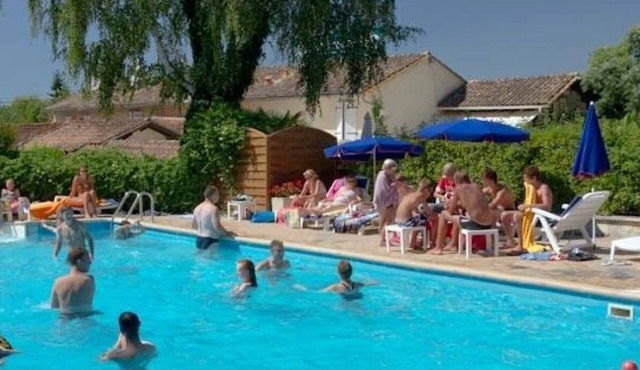 Camping 4 étoiles - Piscine - ccbgchg