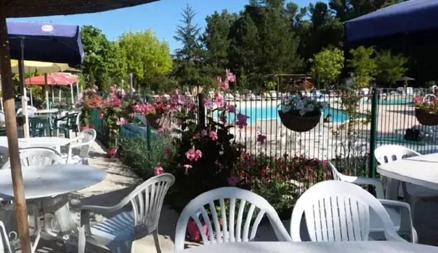 Camping Au Tylo Soleil* - 25 COMFORT Chalet 35m² (for people with reduced mobility) 4 people