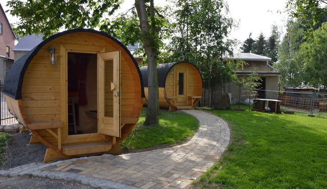 Camping barrel 1 - idyllically located