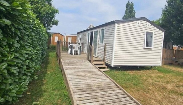 Camping - ccbbife - Three Bedroom Apartment, Sleeps 6