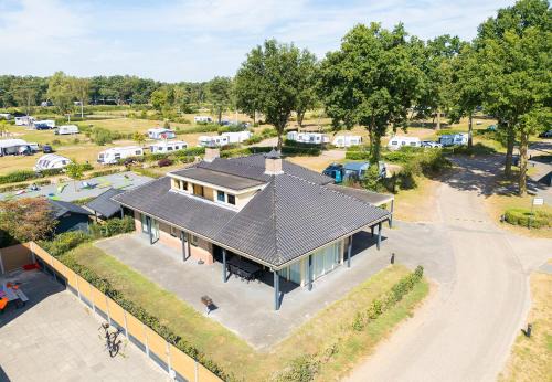 Camping De Molenhof - Familiehuis 10p
