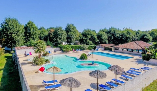 Camping 3 étoiles - Parc aquatique - ccbfge0
