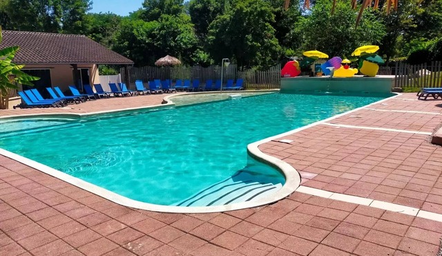 Camping l'Eau Vive * - Cottage Family 6 people