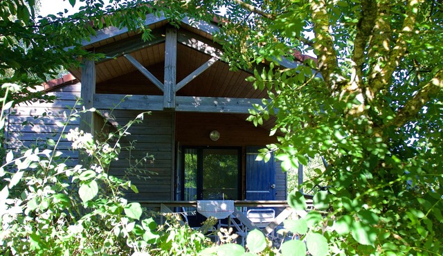 Camping La Chagnée - Chalet Bleu