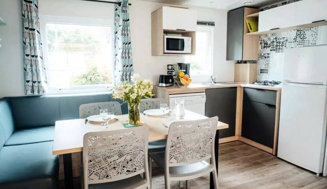 Camping Le Clos Cacheleux* - 5-room mobile home for 8/10 people