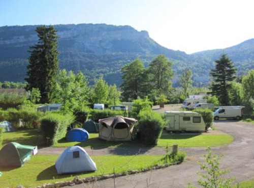 Camping Le SIGNAL Nantua