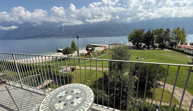 Campione Giulia Exclusive Lakefront