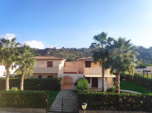 Campofelice Holidays