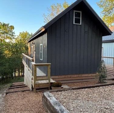Camptown Cabin