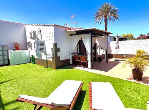 CAN HOST YUMBO - Private Terrace AA