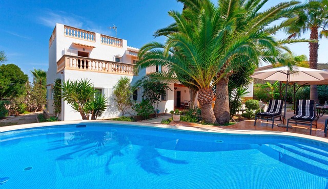 Can Minu - with private swimming pool