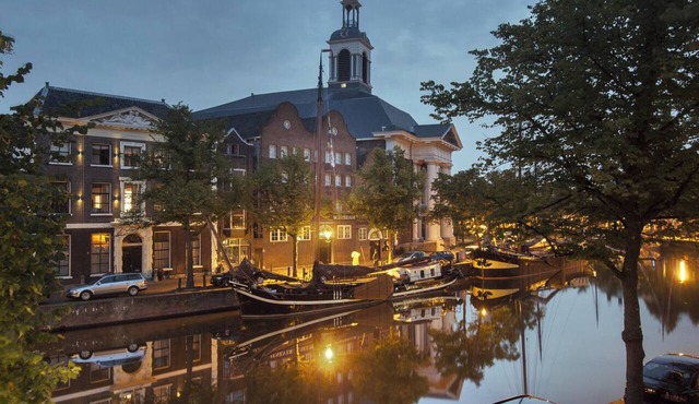 Canal-view Studio Sleeps 2 - Pets welcome - WiFi
