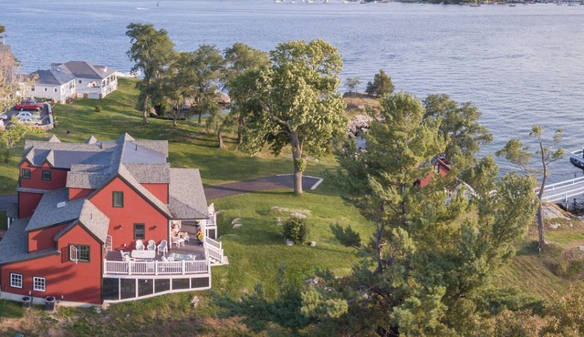 Cancell Special ! July 12 - 19 - 8500-bro. Oceanfront cottage AC,WC, Elevator