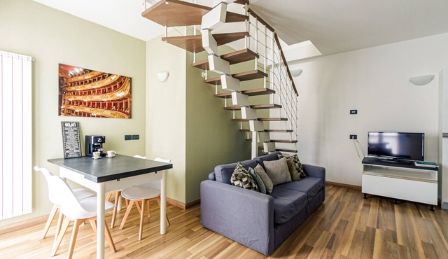 Candiani Building - Elegant 2-level Apartment with 3 bedroms