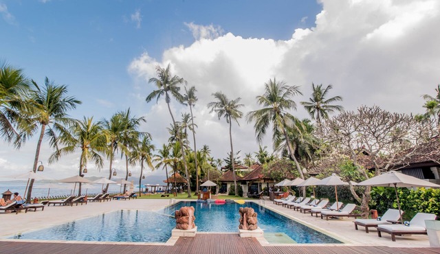 Candidasa Ocean Front Resort - Family Room 4