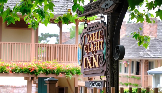 Candle Light Inn