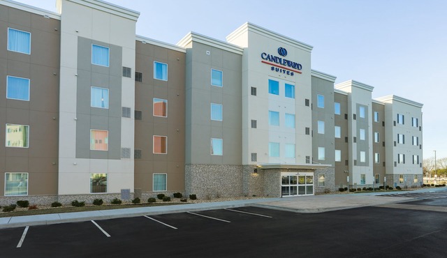 Candlewood Suites Lenexa - Overland Park Area by IHG