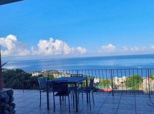Canefield sea view apartment