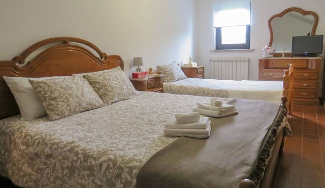 Cantinho do Mel - Studio with 2 bedrooms