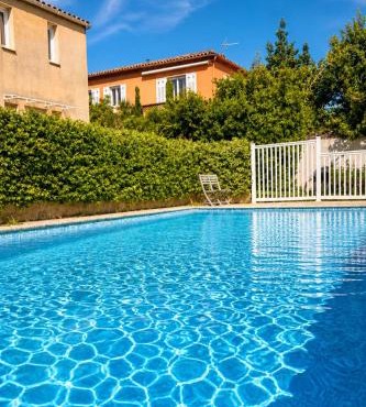 Cap et Soleil Peaceful Private Garden, 2 Terraces, Pool, Garage, 5 Min Walk to Beach