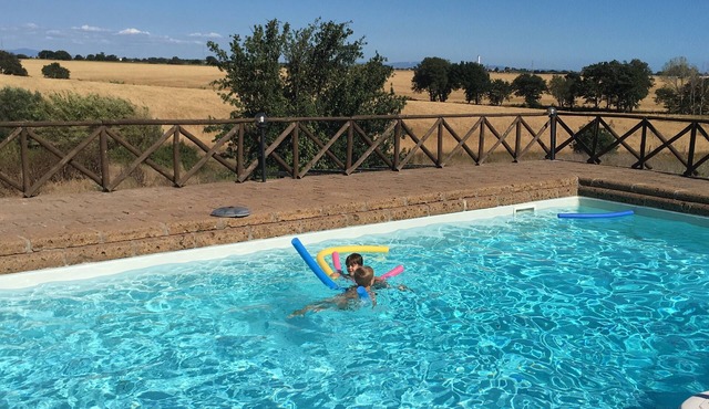 CAPALBIO 5' MARE: VILLA+DEPENDANCE SWIMMING POOL PINGPONG