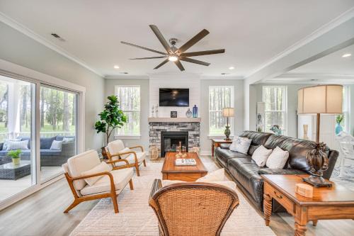 Cape Charles Home: Private Pier & Beach-Front Deck