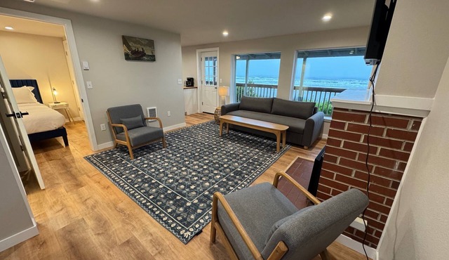 Cape Cod Cottages #6 - Oceanfront Serenity