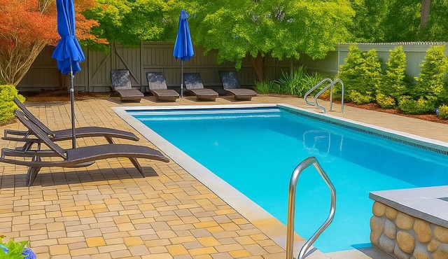 Cape Cod New Seabury Family Compound private pool near beach/dining/shopping