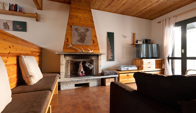 Capitano Grandi 5 - Three Bedroom Apartment, Sleeps 5