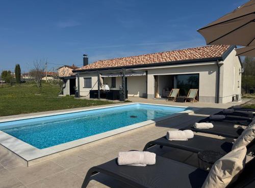 Capo House