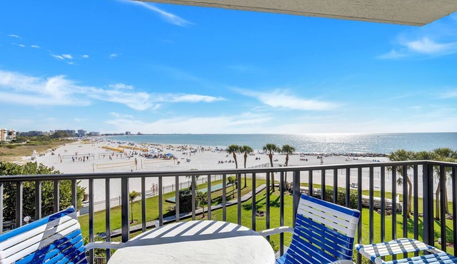 🌴 Caprice Resort Unit #304 – Renovated Gulf Front Retreat for Four Guests