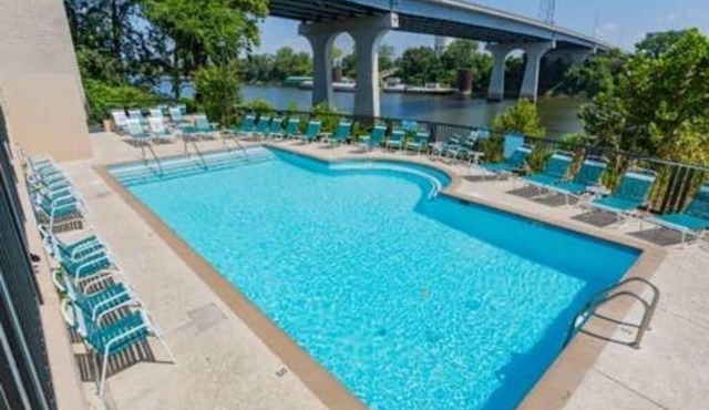 Captain's Quarters Riverfront #3
