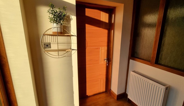 Captivating 1-Bed Apartment in Edinburgh