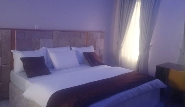 Captivating 1-bed Studio in Sapele