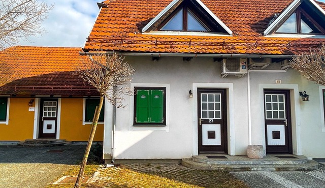 Captivating 2Bedroom House in Terme Catez, Brezice
