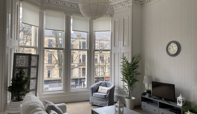Captivating apartment in glasgow westend, uk