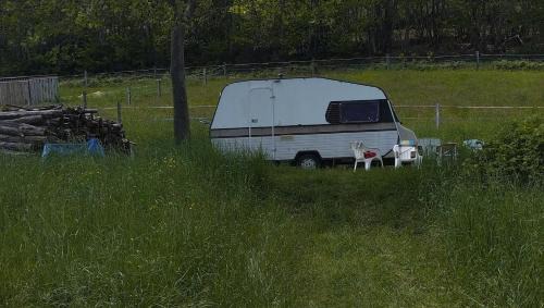 Caravan Joost Camping La Foret du Morvan