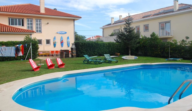 Carcavelos Surf Hostel
