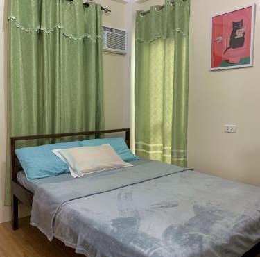 Cardo Rooms