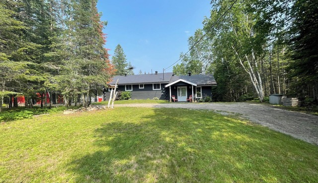 Cardwell Cottage Escape - Maynooth - Algonquin Park - Peaceful