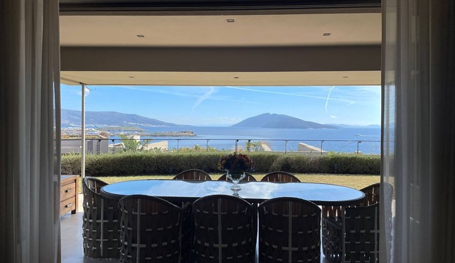 Caresse, a Luxury Collection. Residence Villa 3+1