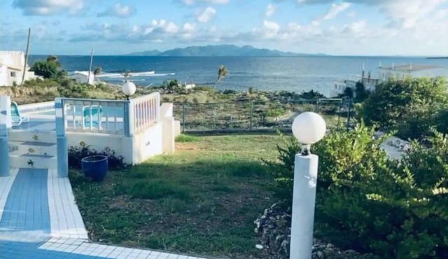 Caribbean Beach Front Villa With Swimming Pool